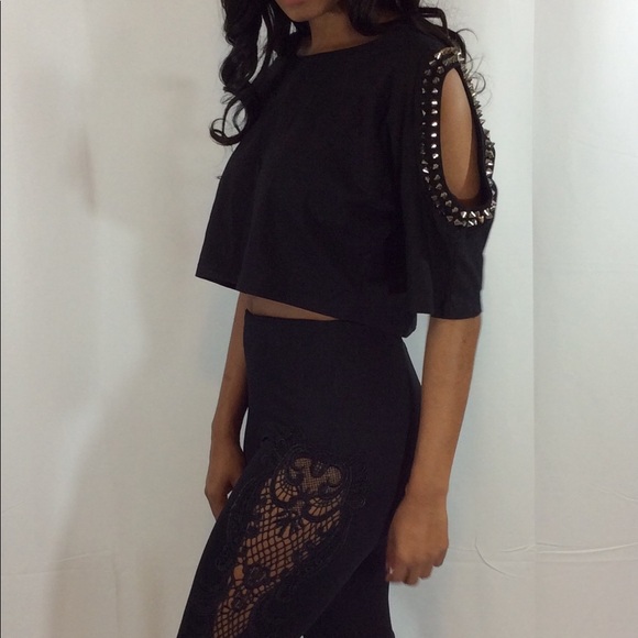 Studded crop top - Picture 2 of 6